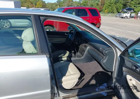 1999 Audi A4 1.8T Quattro из США, поврежденный, VIN WAUCB28D4XA307232